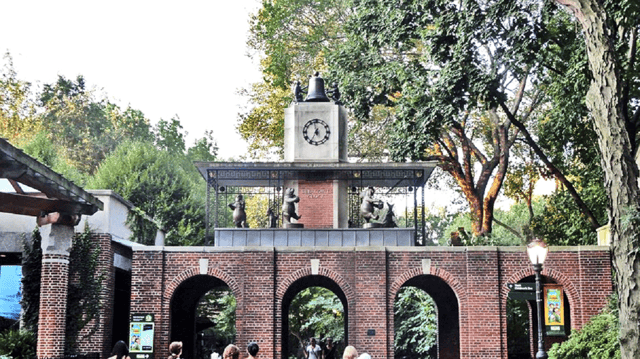 DC to NYC via Philadelphia Intercity Sightseeing Tour