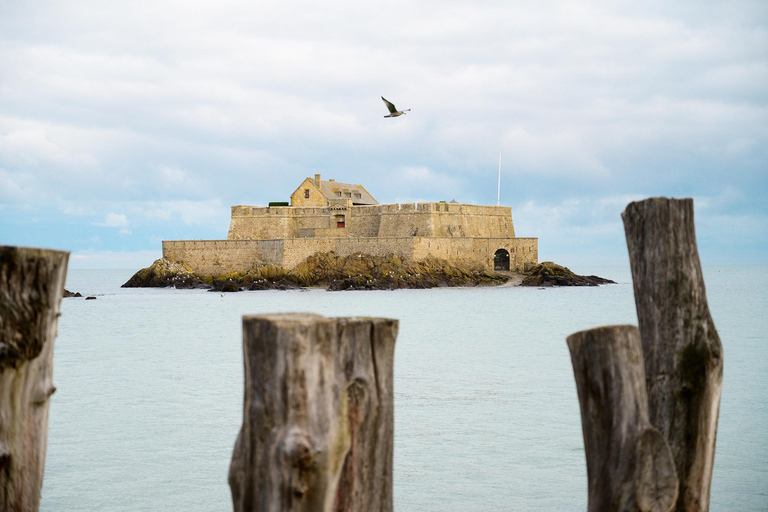 巴黎：圣米歇尔山和圣马洛 2 日游