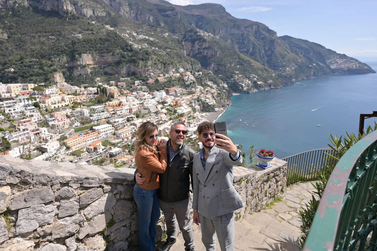 Tour zur Amalfiküste, Ravello und Positano ab Neapel