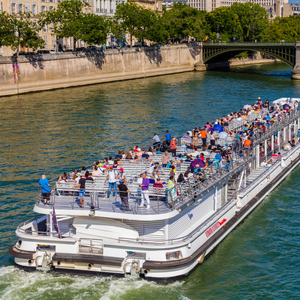 Paris: Seine-Sightseeing-Kreuzfahrt mit Bateaux Mouches