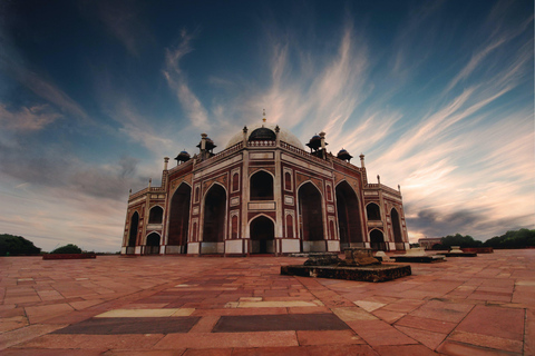 Delhi: Beroemde rondleiding door de stad Delhi met een privéautoHalve dagtour door Old Delhi (met privé-auto met chauffeur)