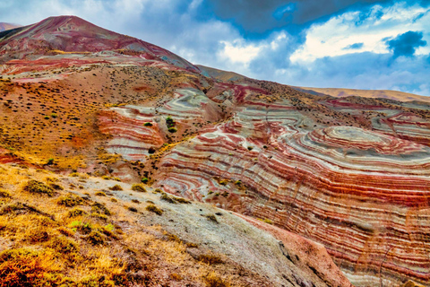 5-Day Azerbaijan Tour: Baku, Shahdag, Gobustan & Gabala Option 2 – Standard Package (5–7 Pax)
