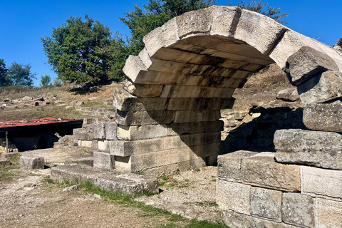 تيرانا: رحلة ليوم واحد إلى أبولونيا وبحيرة كارافاستا مع الغداء