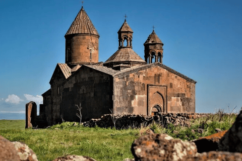 Hovhannavank e Saghmosavank, monumento do alfabeto, AmberdTour particular sem guia de turismo