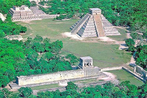 Yucatán: Classic Chichen Itza Tour with Maya Travel