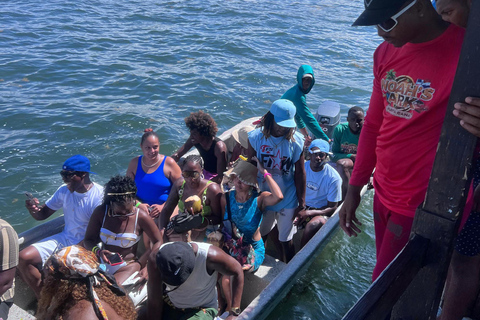 Punta Cana: Jamaican Party Boat w/ OPEN BAR And DJ (Adults) PRIVATE Punta Cana: Jamaican Party Boat Open Bar and Snacks