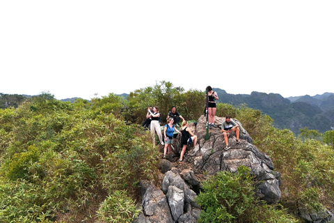 Half Day Hiking to Cat Ba National Park with a Guide