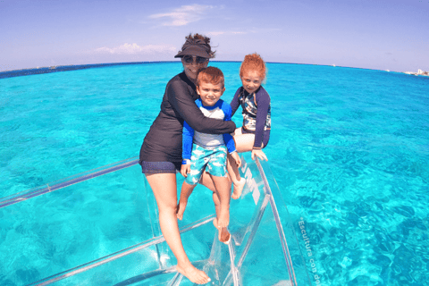 Cancun: gita in barca con fondo trasparente e bevande