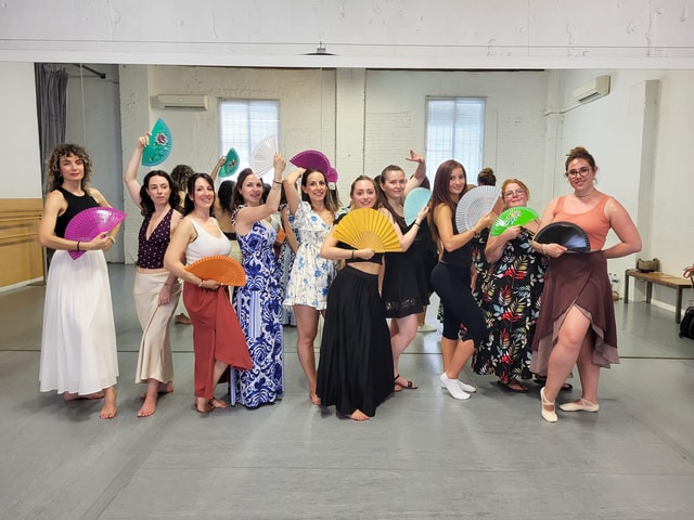 Seville: Flamenco Dance Class for Beginners