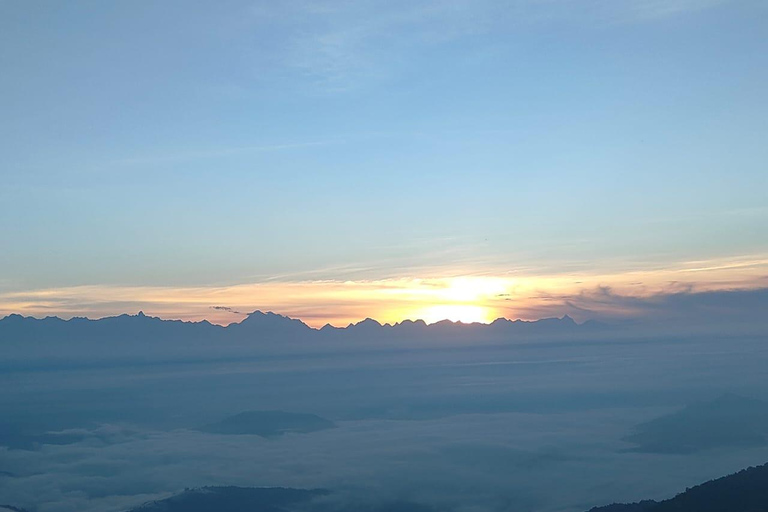 Au départ de Katmandou : Randonnée de jour et lever de soleil à Nagarkot