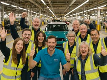 Oxford: MINI Factory Tour – Go Behind the Scenes