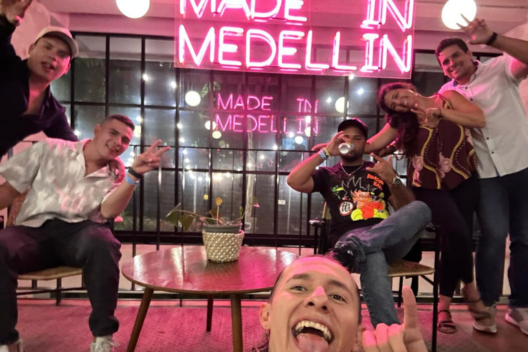 Medellin: Nightlife in Rooftops and Clubs with Local Liquor