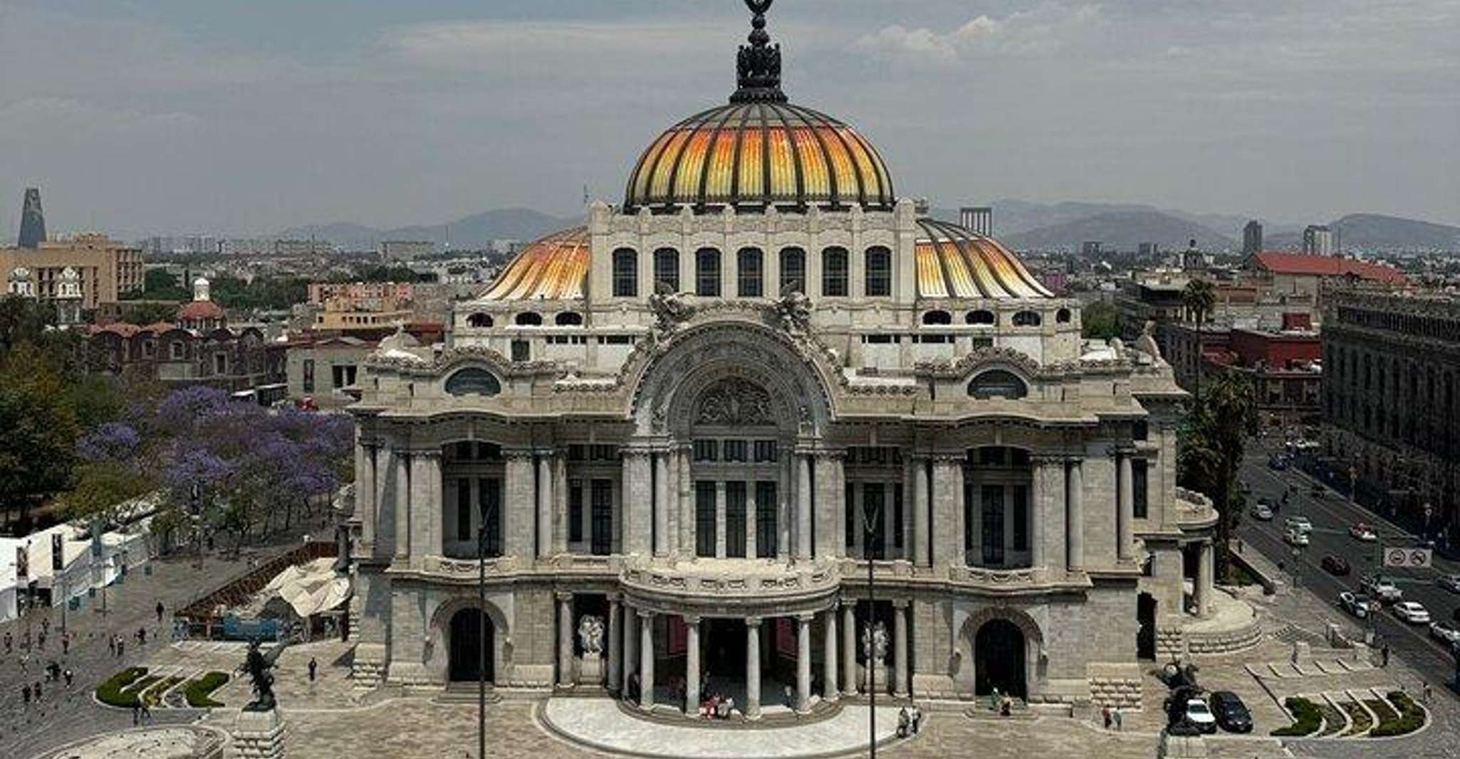 Mexico City: Exclusive Tour of Palacio de Bellas Artes