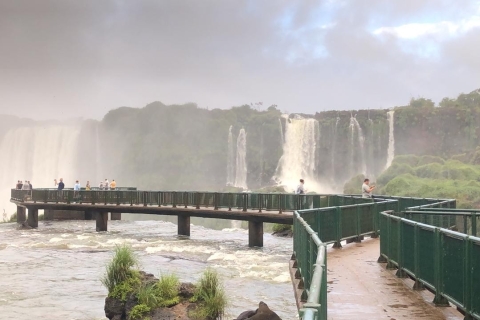 Iguassu Waterfalls: 1 Day Tour Brazil and Argentina side Iguassu Waterfalls: 1 Day Tour Brazil and Argentine sides