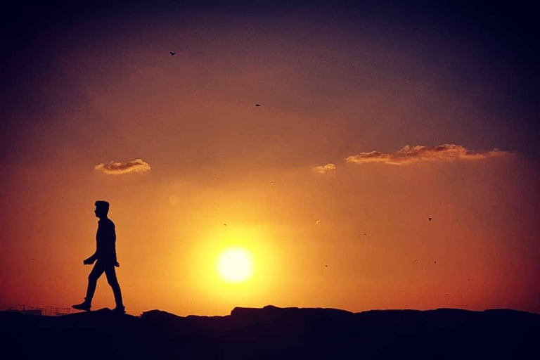 Sharjah: Al Khan Beach Tour with Hotel Transfers & Snacks
