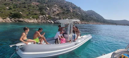 Private Tour nach Tavolara und Molara Halbtagestour