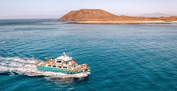 Fuerteventura: Lobos Island Ferry from Corralejo (Return)