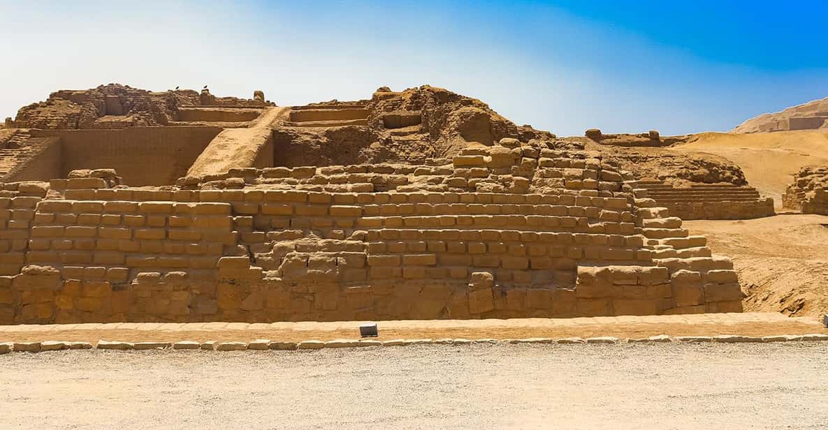 Lima: Ausflug – Pachacamac, Stadtviertel & authentisches Mittagessen