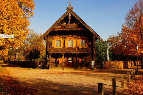 Potsdam: Hop-On Hop-Off Bus Tour with Audio Guide