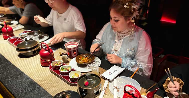 Shanghai Guided Royal Banquet Photo with Massage Option photo 9