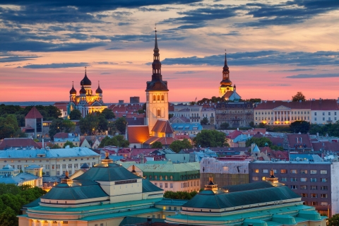 Tallinn: Erster Entdeckungsspaziergang und Lesespaziergang