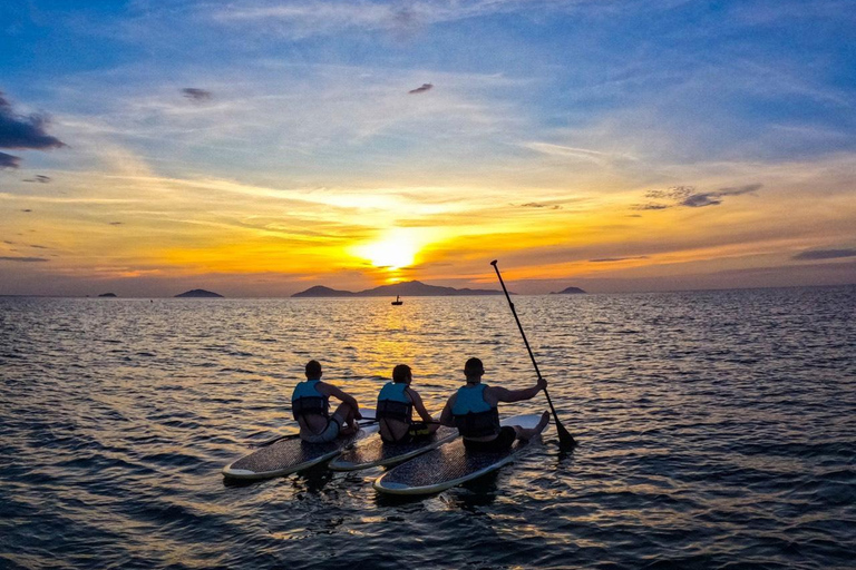 Mad Monkey Hoi An: Tour in SUP al tramonto con birra