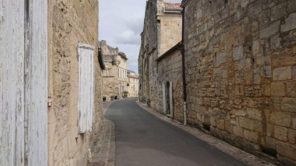 Saint-Émilion: Underground Tour | GetYourGuide