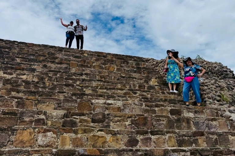 Oaxaca: Monte Albán, Alebrijes, and Natural Dyes with Mezcal Tasting