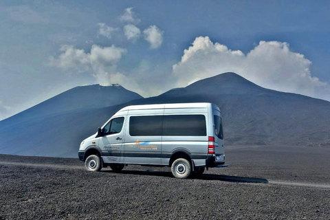 Mount Etna: Ascent to 2800m by 4x4