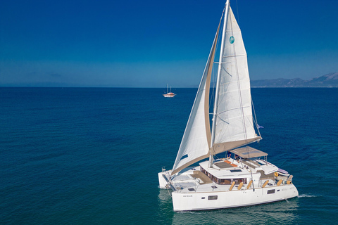 Chania Old Port: Luxury Catamaran Cruise to Agioi Theodoroi