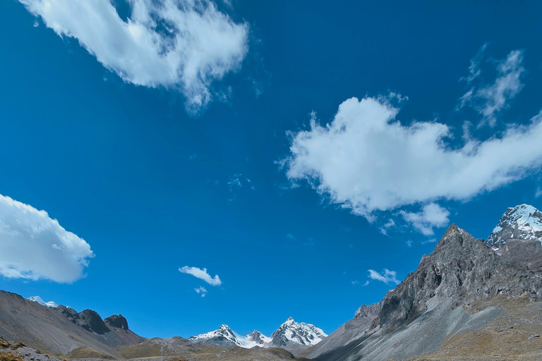 Balade à cheval dans l&#039;Ausangate et les 7 lacs - Journée complète - En groupeÉquitation à Ausangate 7 Lacs, journée complète - En groupe