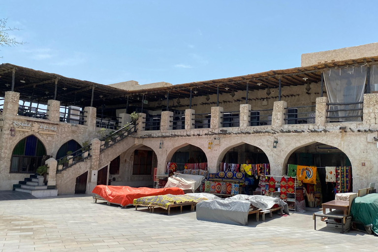 Doha: Wycieczka po mieście z przewodnikiem i rejs łodzią Dhow Wycieczka prywatna