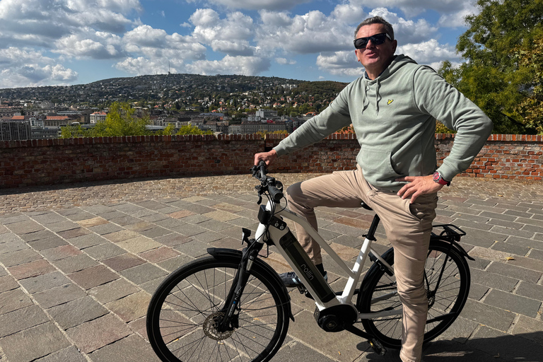 Budapest: Complete E-Bike Tour of Buda & Pest Highlights