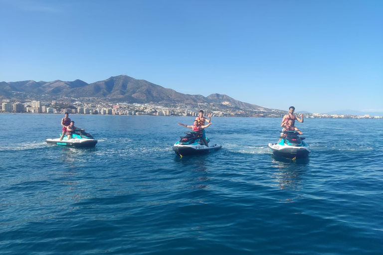 Fuengirola: Seadoo Premium Jetskiverleih an der Costa del SolFuengirola: Jetski-Verleih 20 Min.