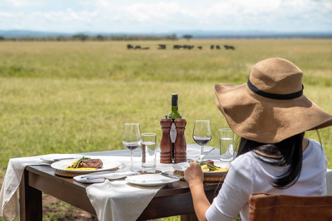 Tanzania Group Safaris Through Tanzania’s Top National Parks Arusha : 3 Days Serengeti and ngorongoro ngroup Safari
