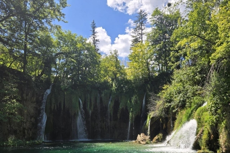 TOUR PRIVATO da Zagabria: Dubovac, Rastoke e Plitvice.Tour privato da Zagabria: Dubovac, Rastoke e laghi di Plitvice.