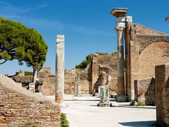 Roma: Biglietto d'ingresso prioritario e tour di Ostia Antica