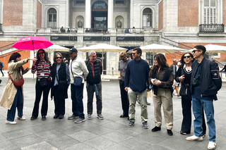 Madrid: Small Group of Prado Museum Tour & Optional Tapas