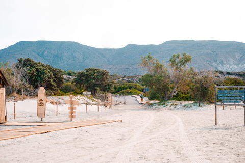 Tour privato di un'intera giornata per famiglie alla spiaggia di Elafonisi e ad Agia Sofia