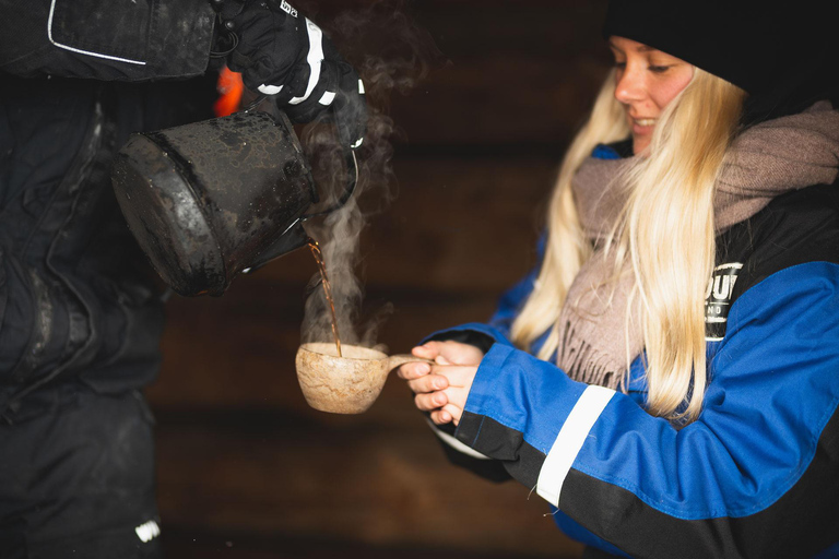 Levi: A fun Ice Fishing Experience in Levi, 3 HOURS