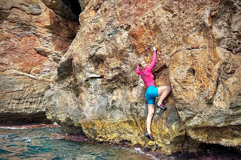 Granada: Deep Water Soloing in Calahonda Pier
