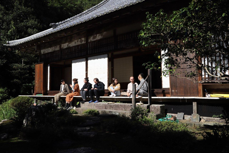 Kyoto: Zen Retreat Through Tea Ceremony and Zazen meditation