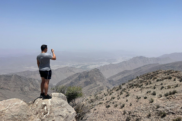 Shared Tour to Nizwa, Birkat Al Mouz & Green Mountain