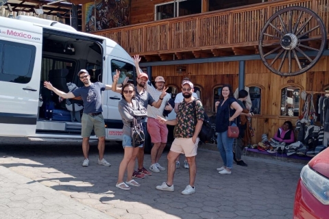 Visit Puerto Escondido: Private Transfer from Oaxaca Private Transfer Oaxaca to Puerto Escondido 7 - 15 Party