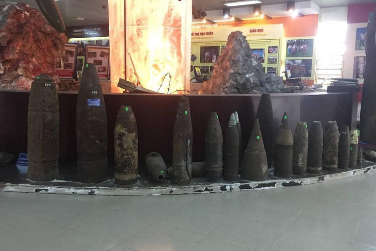 Hue: DMZ & Vinh Moc Tunnels to Phong Nha Cave Day Trip Private Tour/ Flexible Time/ Private Guide