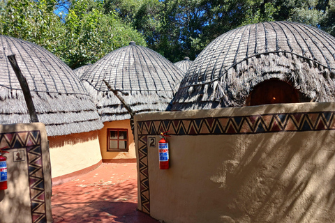 Lesedi: Vila Cultural e experiência de dança tribal