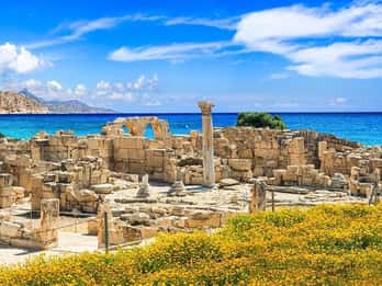 Forntida Kourion, Kolossi-slottet, Omodos och vingårdstur