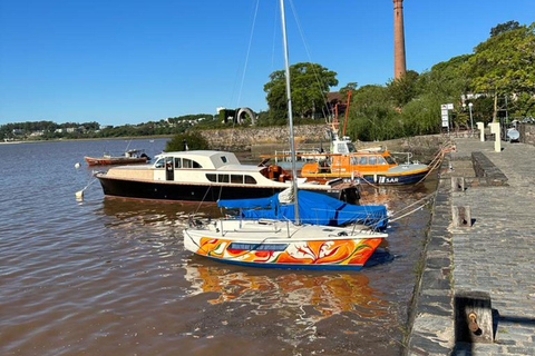 Private Sailing Tour with &quot;Alfajores&quot; and WineAmazing private sailing tour in Colonia del Sacramento