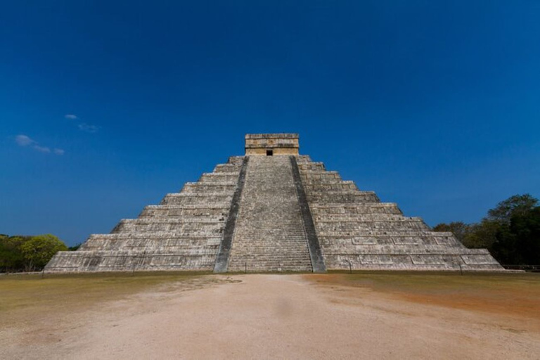 From Cancun: Private Chichén Itzá, Cenote & Valladolid Tour