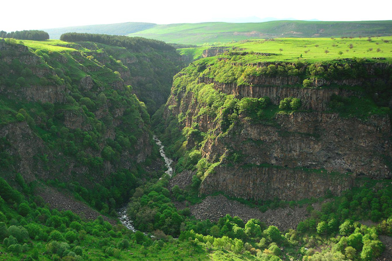 Wild Georgia: Dashbashi Canyon & Diamond Bridge Discovery